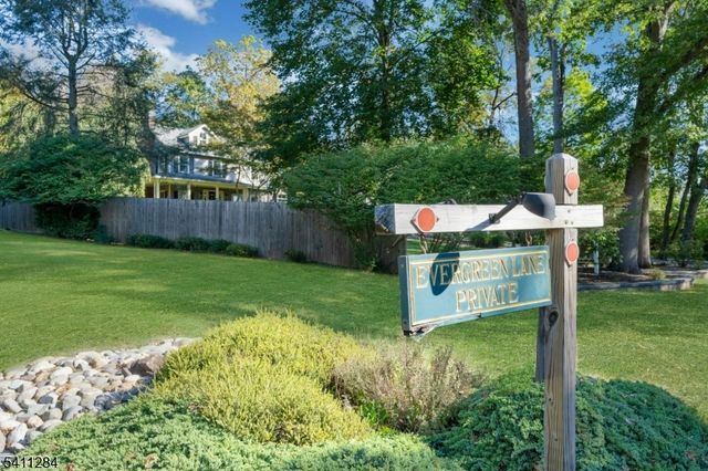 29 EVERGREEN LN, Watchung Boro, NJ 07069