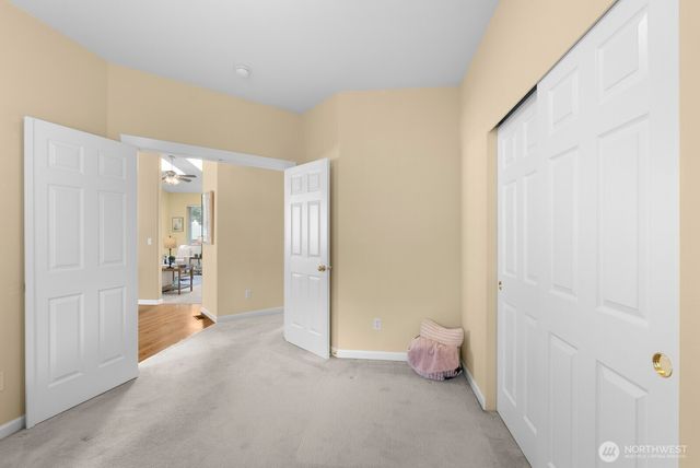 2744 Sutherland Place, Steilacoom, WA 98388