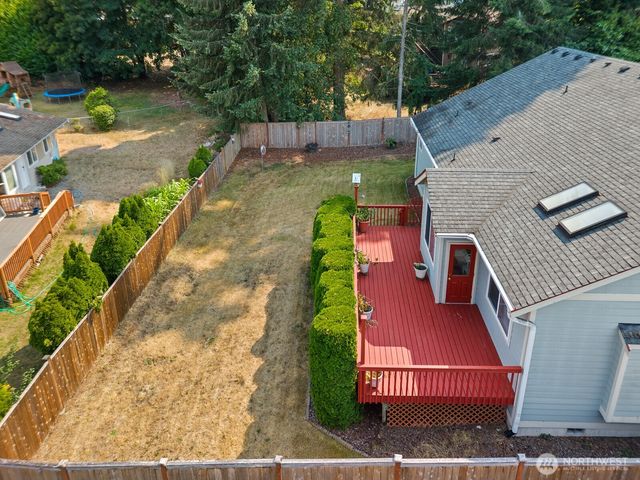 2744 Sutherland Place, Steilacoom, WA 98388