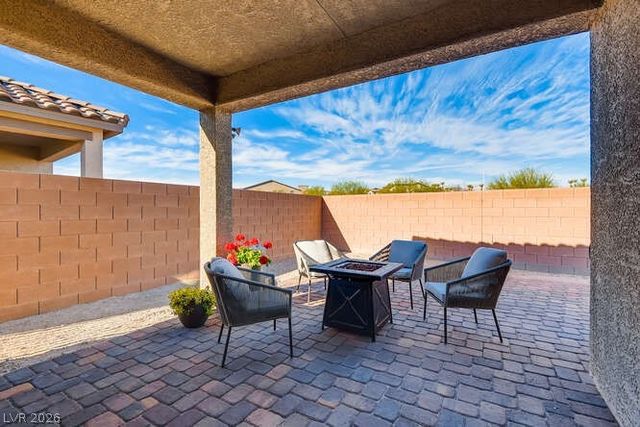 5833 Casa Branca Street, Las Vegas, NV 89148