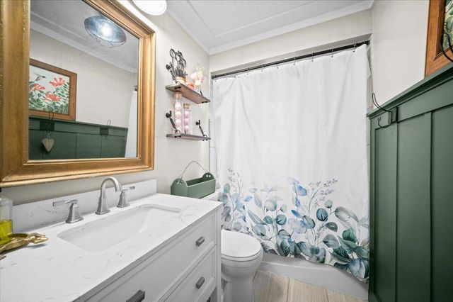 1842 Moulton Avenue, North Muskegon, MI 49445