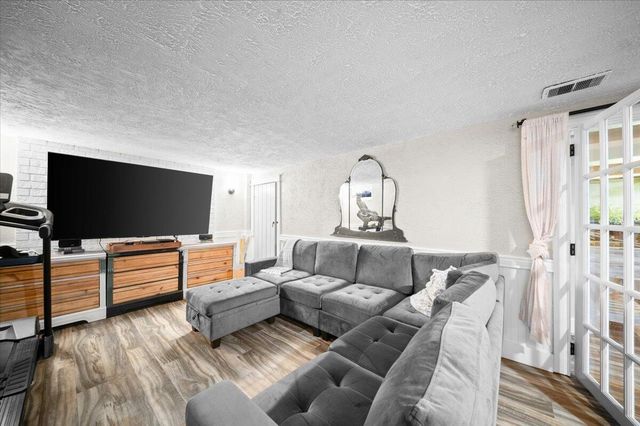 1842 Moulton Avenue, North Muskegon, MI 49445