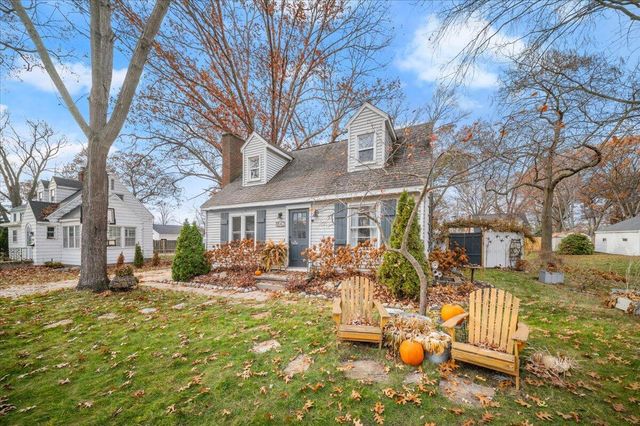 1842 Moulton Avenue, North Muskegon, MI 49445