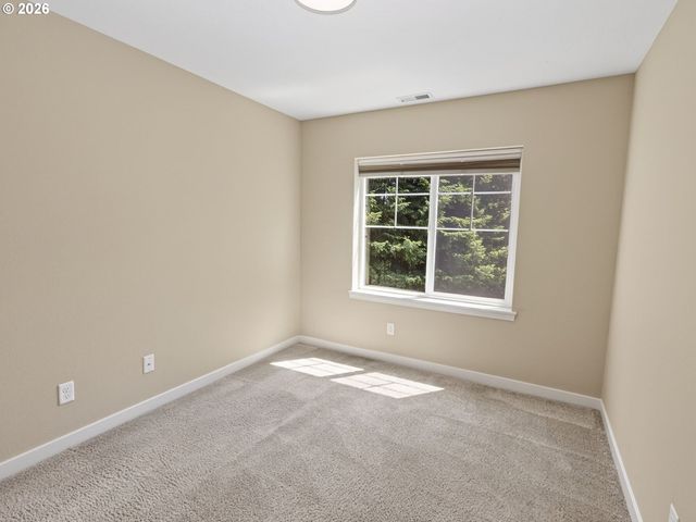 4581 Se SATINWOOD St, Hillsboro, OR 97123