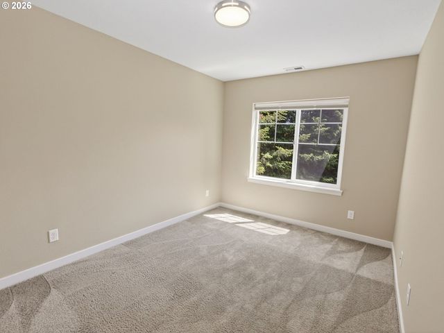 4581 Se SATINWOOD St, Hillsboro, OR 97123