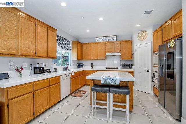 2913 Haddington Ct, Brentwood, CA 94513