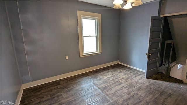 379 Homestead Street, Akron, OH 44306