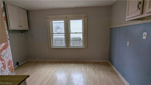 379 Homestead Street, Akron, OH 44306