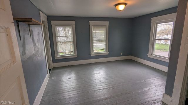 379 Homestead Street, Akron, OH 44306