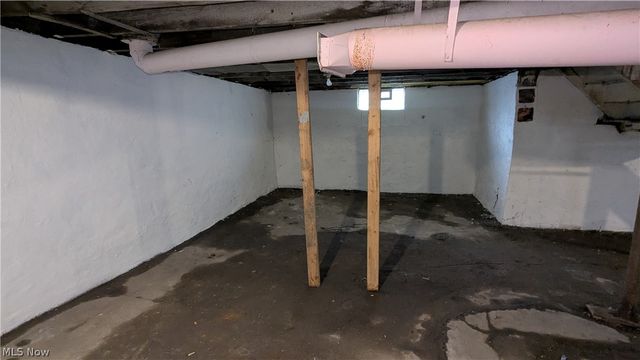 379 Homestead Street, Akron, OH 44306