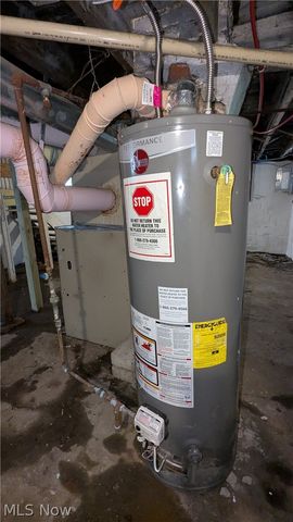 379 Homestead Street, Akron, OH 44306