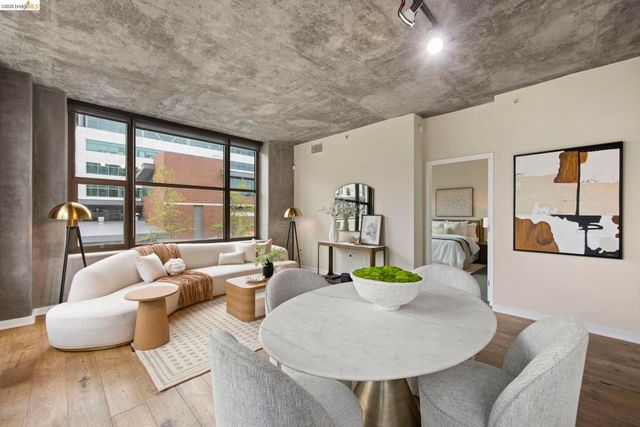 311 311 2nd St 311, Oakland, CA 94607