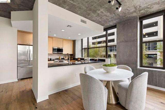 311 311 2nd St 311, Oakland, CA 94607