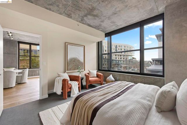 311 311 2nd St 311, Oakland, CA 94607