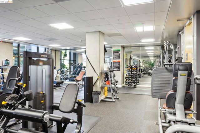 311 311 2nd St 311, Oakland, CA 94607