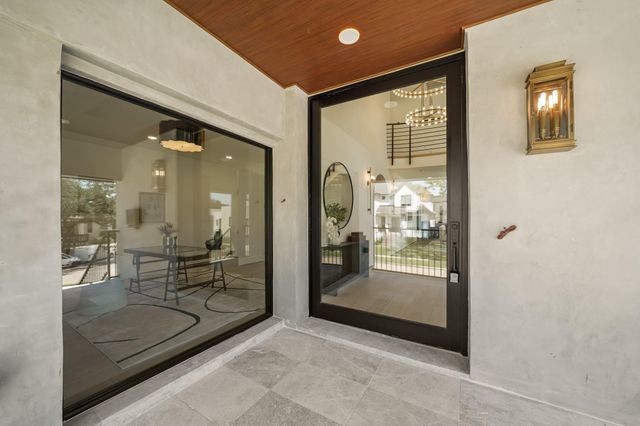 5207 Braesheather Drive, Houston, TX 77096