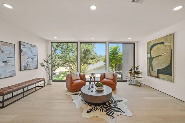 5207 Braesheather Drive, Houston, TX 77096