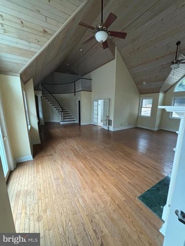 301 WESTTOWN WAY, West Chester, PA 19382