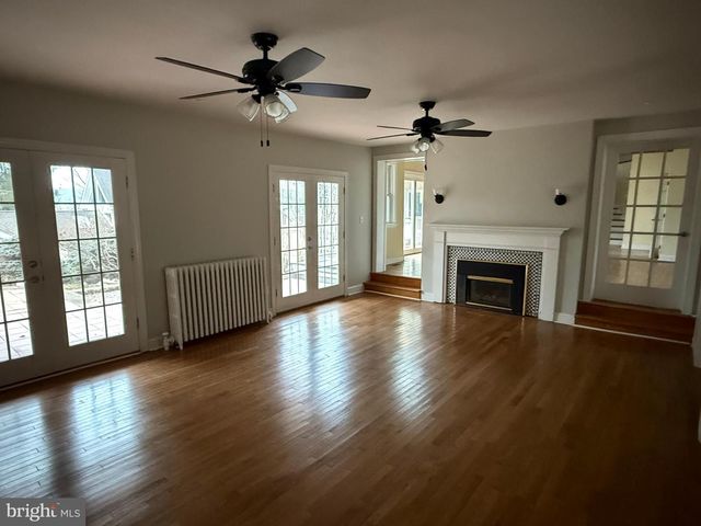 301 WESTTOWN WAY, West Chester, PA 19382