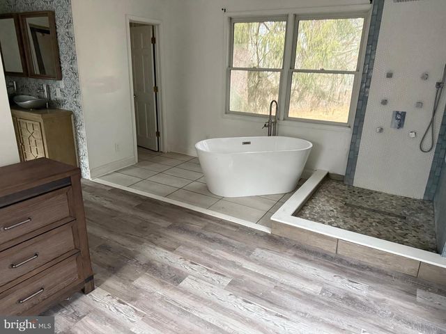 301 WESTTOWN WAY, West Chester, PA 19382