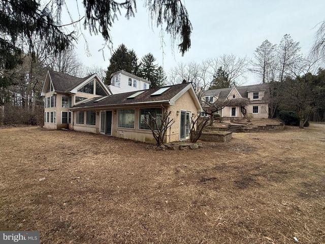 301 WESTTOWN WAY, West Chester, PA 19382