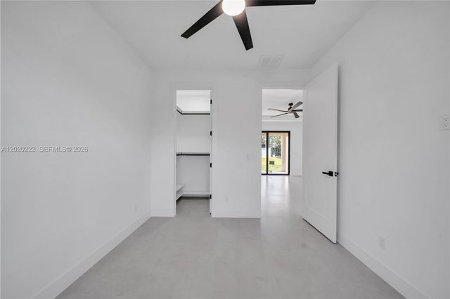 2813 40TH, Lehigh Acres, FL 33971