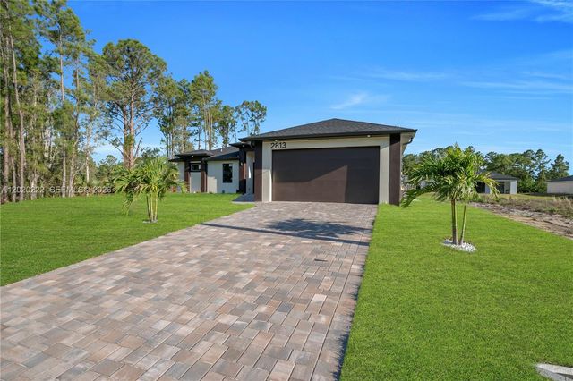 2813 40TH, Lehigh Acres, FL 33971