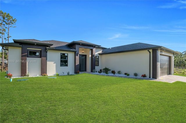 2813 40TH, Lehigh Acres, FL 33971