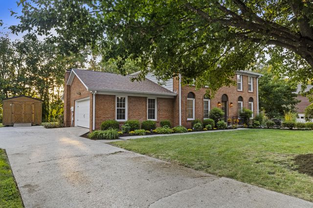 116 Man O War Drive, Danville, KY 40422