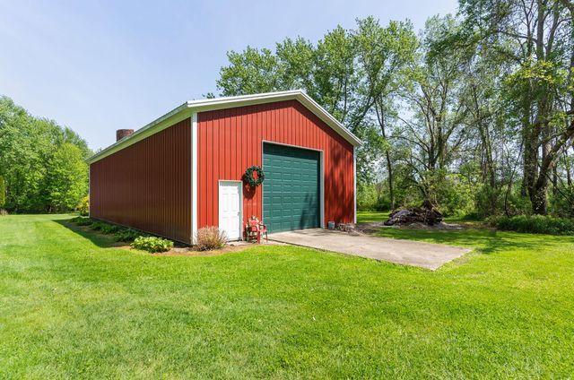 9941 CROSS STATION Road, Girard, PA 16417