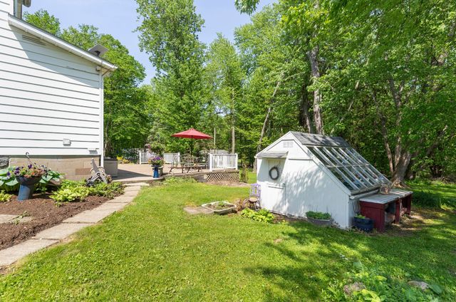 9941 CROSS STATION Road, Girard, PA 16417