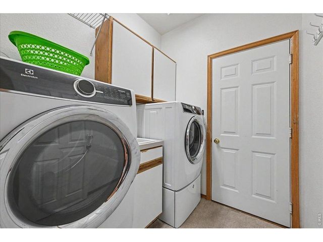 1010 N 4th St, Johnstown, CO 80534