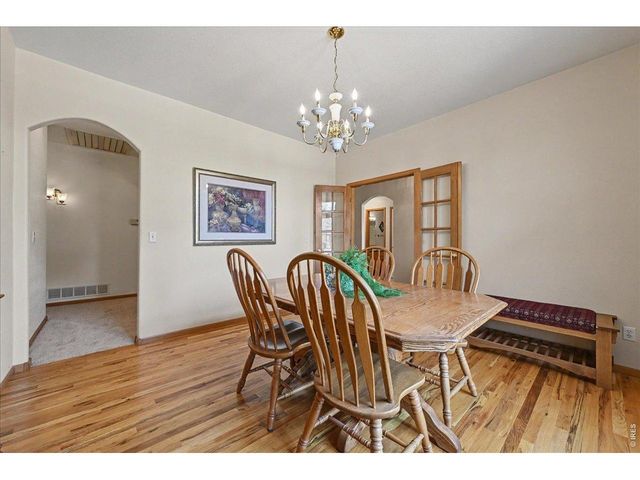 1010 N 4th St, Johnstown, CO 80534