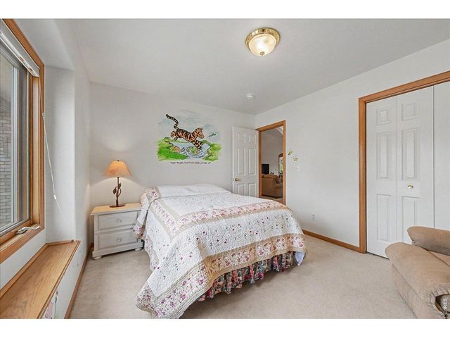 1010 N 4th St, Johnstown, CO 80534