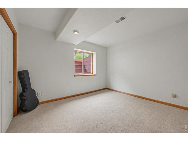 1010 N 4th St, Johnstown, CO 80534
