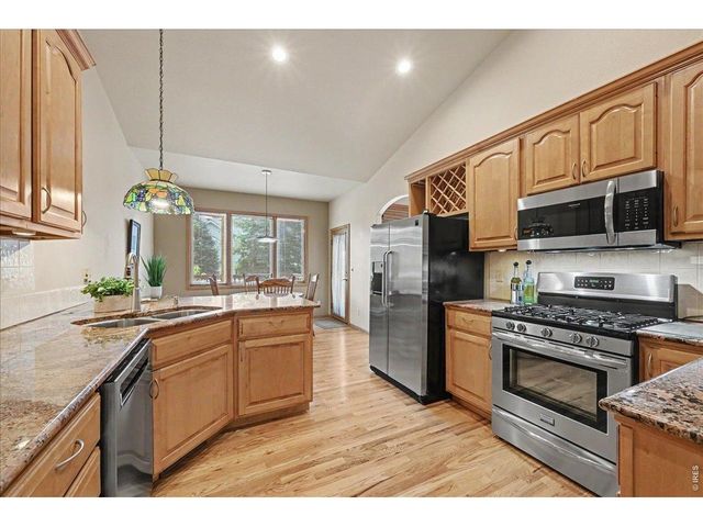1010 N 4th St, Johnstown, CO 80534