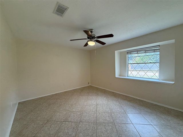 10119 Leawood Boulevard, Houston, TX 77099