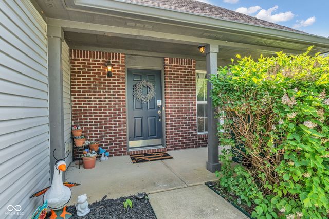 1283 Yellowstone Way, Franklin, IN 46131