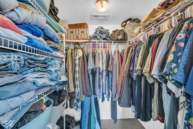 1283 Yellowstone Way, Franklin, IN 46131