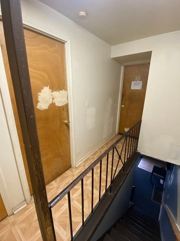 547 W 69th Street, Chicago, IL 60621