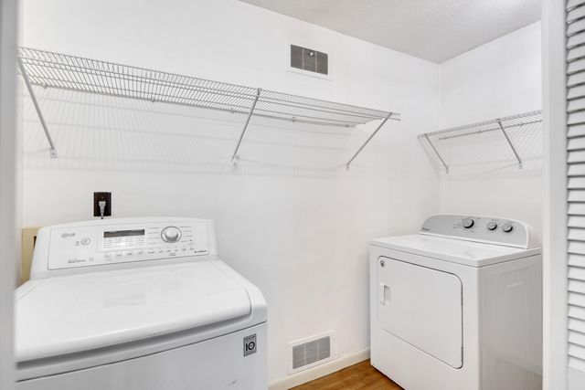 1231 S WHITE STATION RD, Memphis, TN 38117