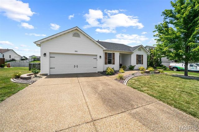 202 Schmittgens Drive, Wentzville, MO 63385