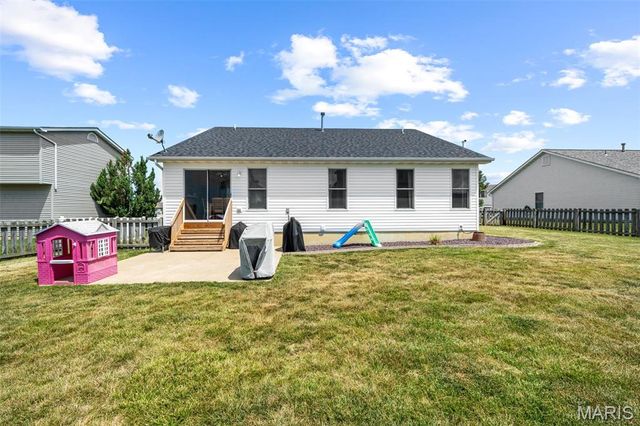 202 Schmittgens Drive, Wentzville, MO 63385