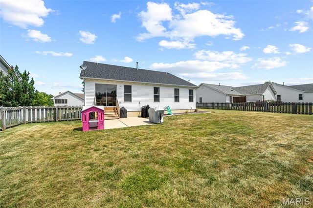 202 Schmittgens Drive, Wentzville, MO 63385