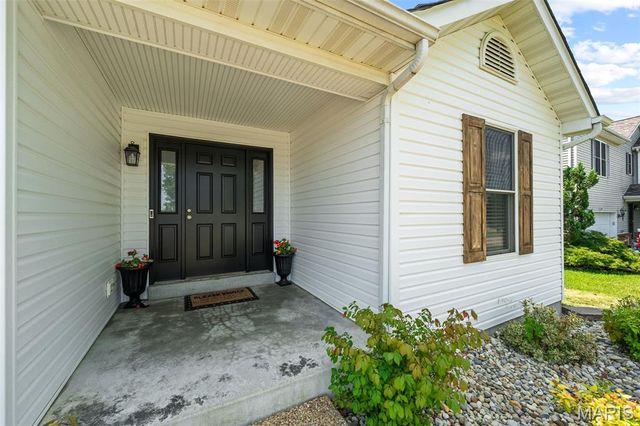 202 Schmittgens Drive, Wentzville, MO 63385