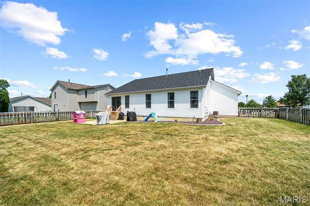 202 Schmittgens Drive, Wentzville, MO 63385