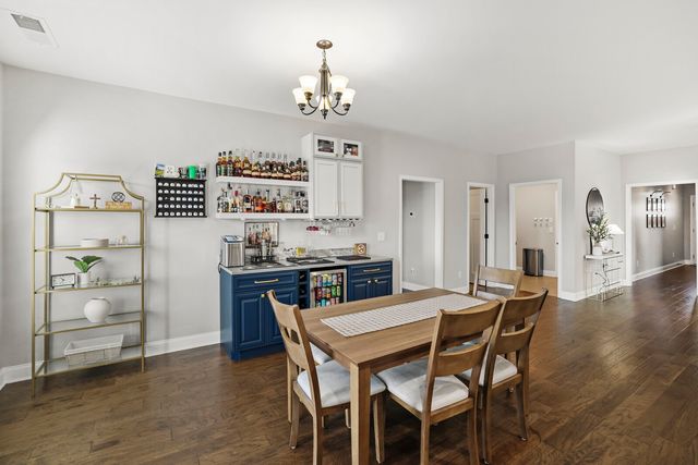 1159 Westgate Dr, Gallatin, TN 37066