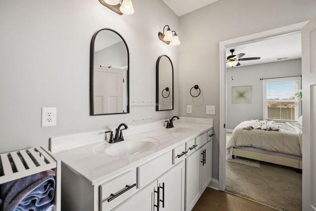 1159 Westgate Dr, Gallatin, TN 37066