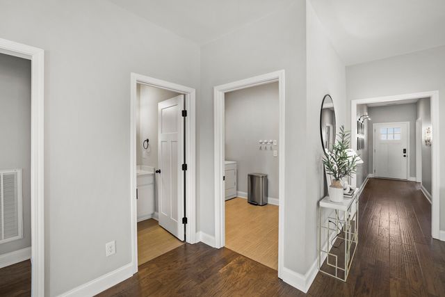 1159 Westgate Dr, Gallatin, TN 37066