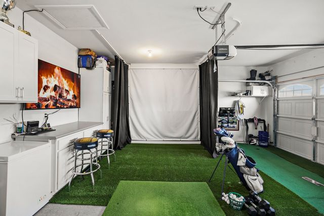 1159 Westgate Dr, Gallatin, TN 37066